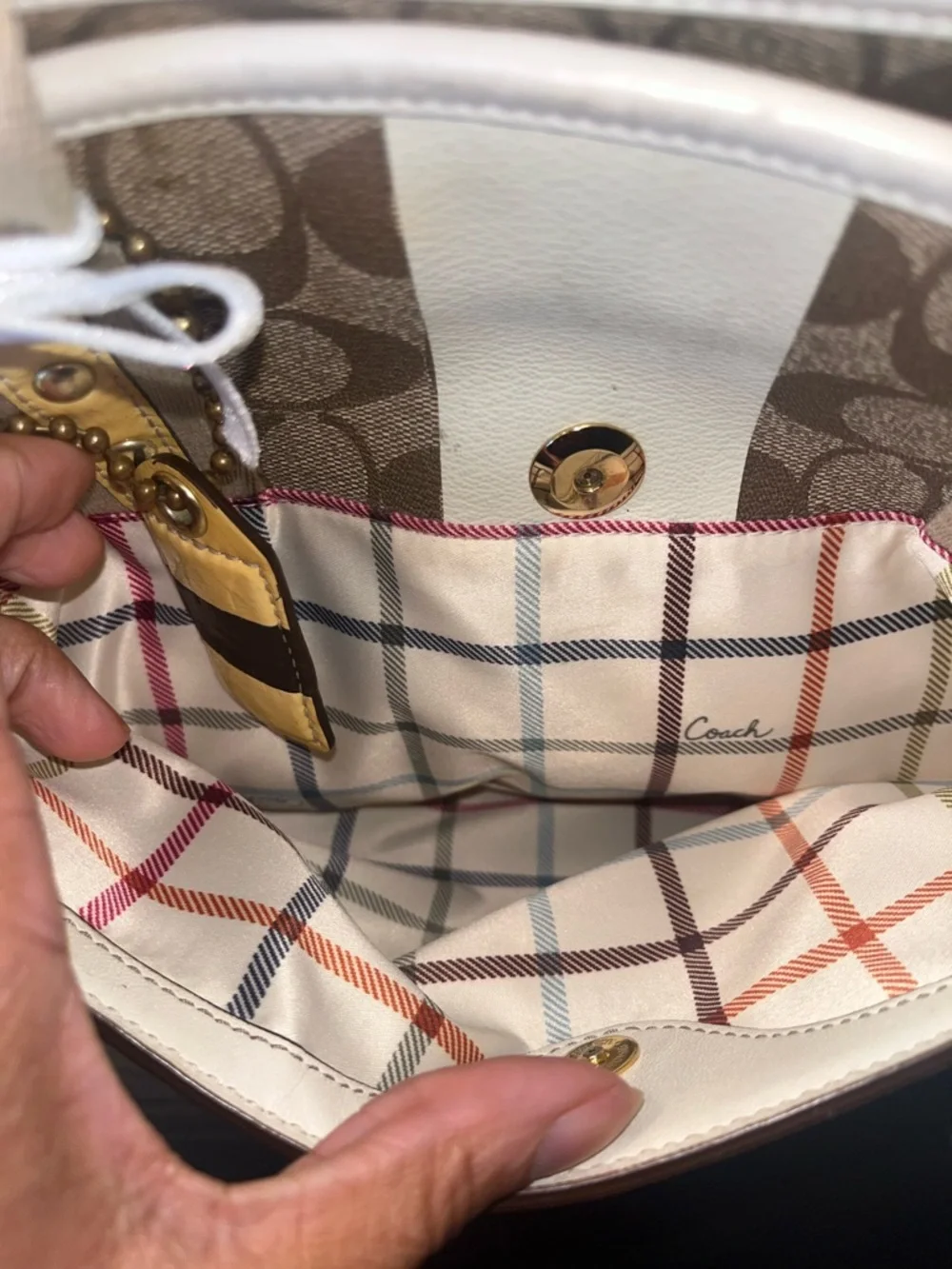 Coach Heritage Stripe Tote - Picture 6 of 17